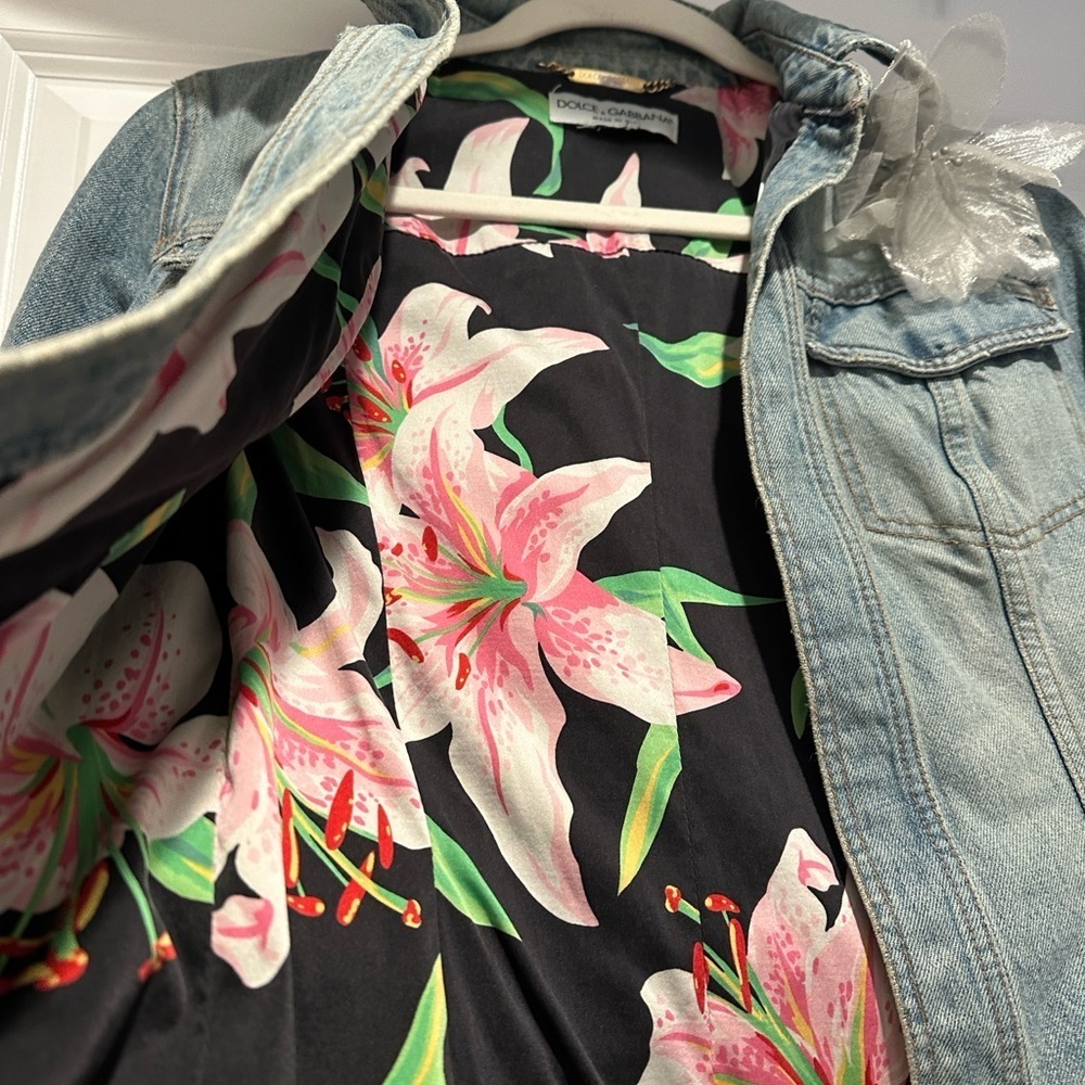 Dolce & Gabbana Black Floral Lining Jacket - Picture 3 of 10